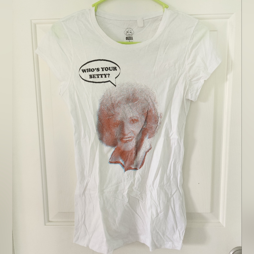 Betty White Top